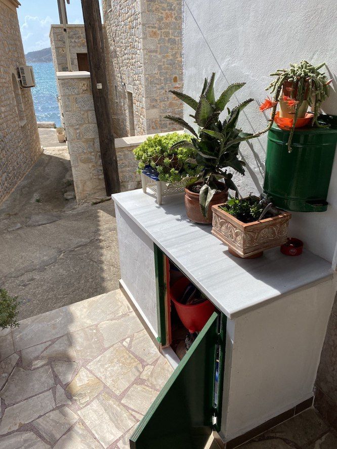 Beach House in Limeni (Mani) 160.000 euro