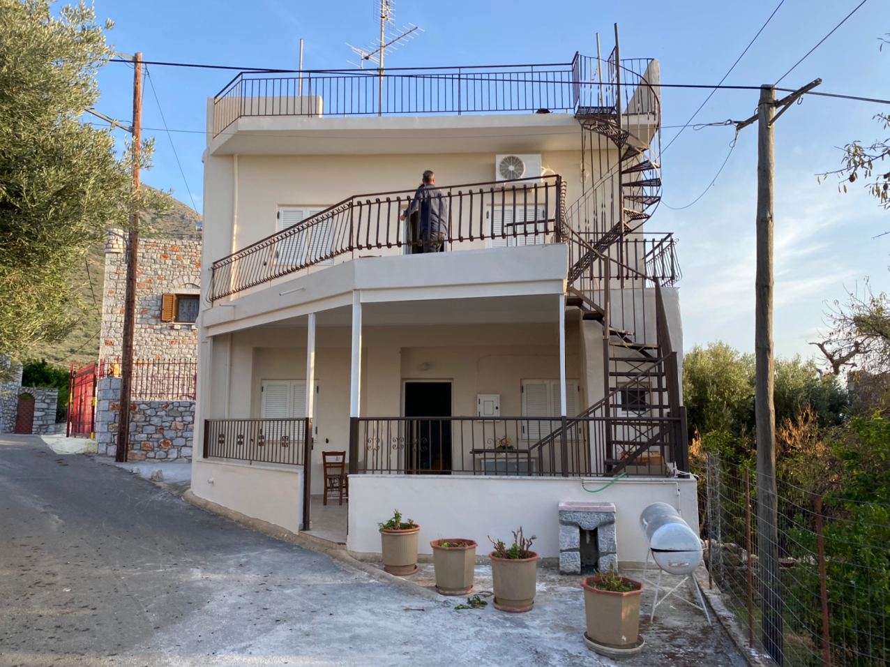 House foe sale in Pyrgos Dirou Mani Greece