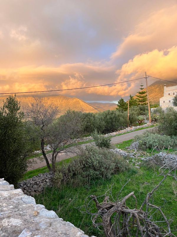 Stone House for Sale in Pirgos (Mani) 180k